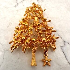 Vintage Cadoro Tree of Angels with Dangling Star - Gold Toned Pin/Brooch
